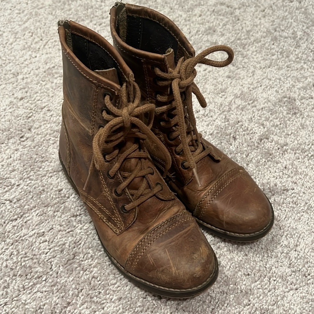 Steve Madden leather combat boots - Picture 1 of 7